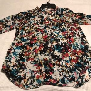 Quarter sleeve breezy top